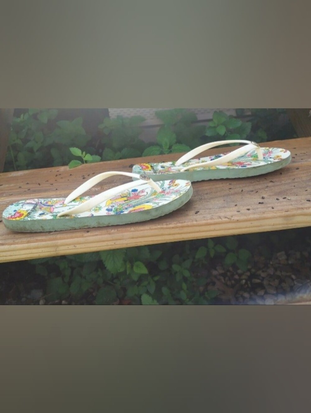 Tory Burch Collector's Flip Flops Size 6 - Picture 3 of 5